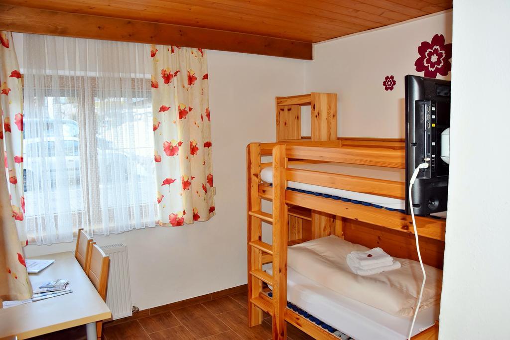 Astoria Appartements Оберау Екстериор снимка