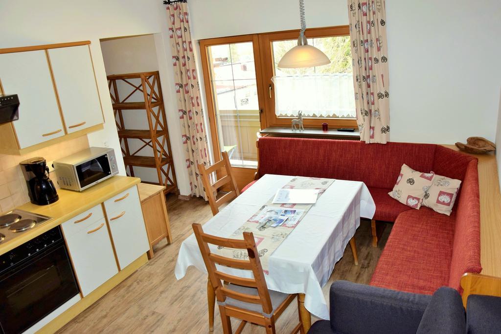 Astoria Appartements Оберау Екстериор снимка