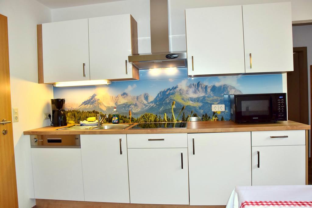Astoria Appartements Оберау Екстериор снимка